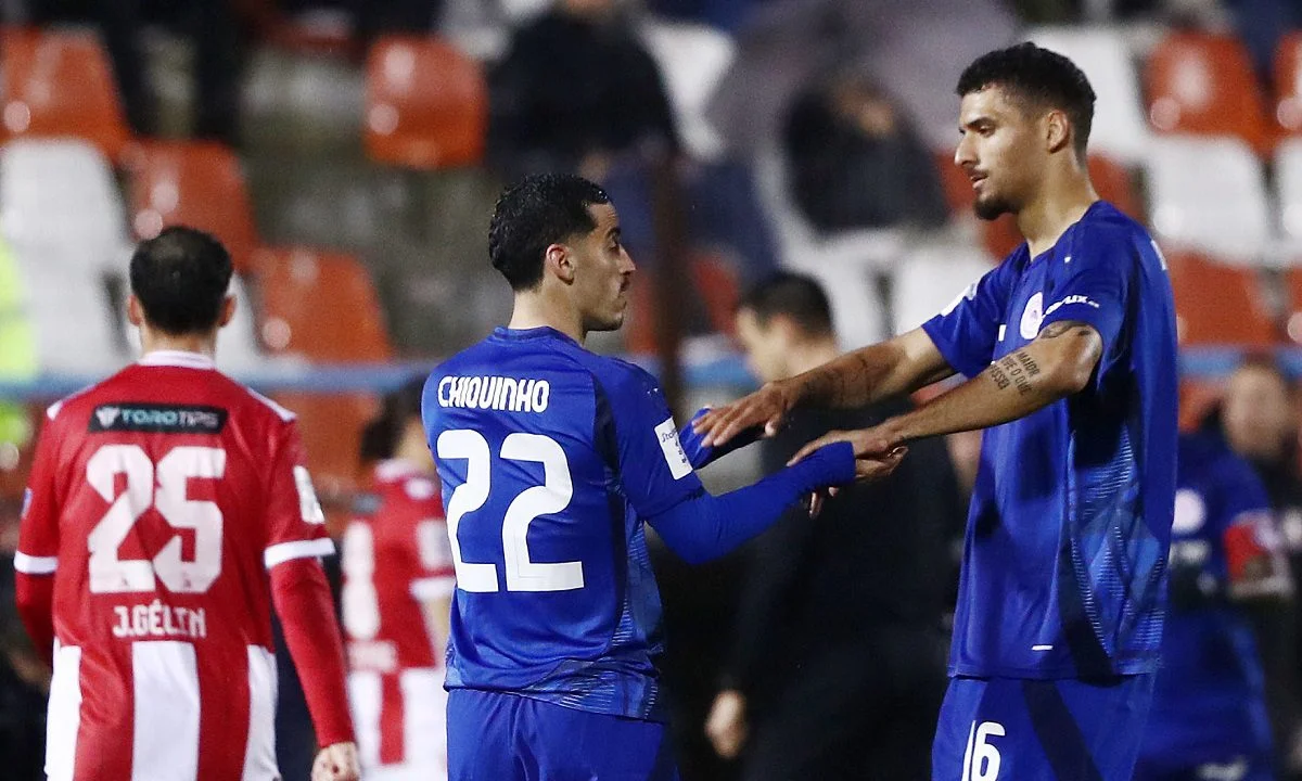 Πανσερραϊκός - Ολυμπιακός: 0-4 και τον κοψοχόλιασε ο Τσικίνιο