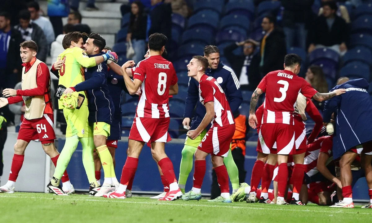 Δεν είναι μόνο ο Κωστούλας στα ραντάρ της Άστον Βίλα. Ο Ολυμπιακός ίσως δεχθεί πρόταση και για τον Τζολάκη από τους «χωριάτες»!