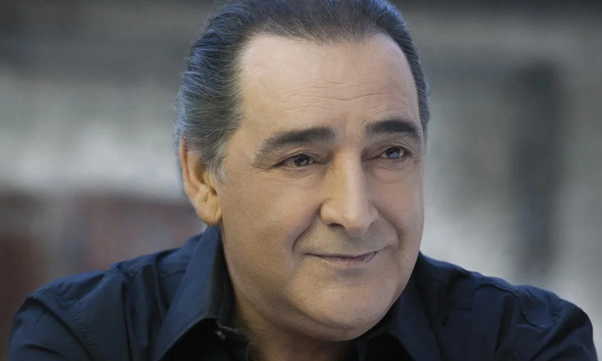 Βασίλης Καρράς ρεκόρ