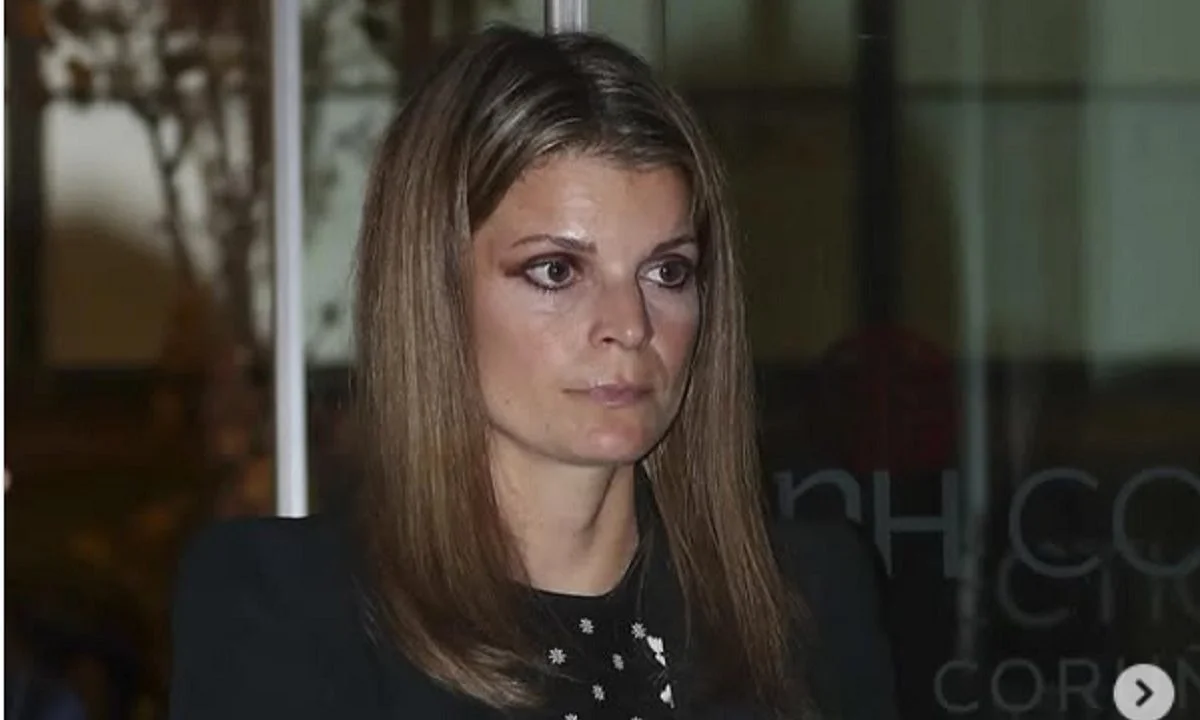 Η χρυσή κληρονόμος, Αθηνά Ωνάση φαίνεται πως διανύει περίοδο χωρισμού και απώλειας σημαντικού κομματιού της περιουσίας της.