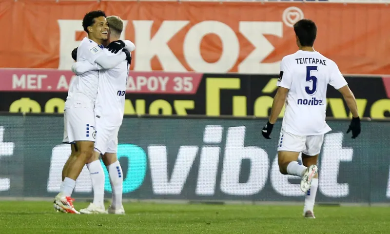 Η βαθμολογία της Super League μετά τις νίκες Ατρομήτου και Λεβαδειακού
