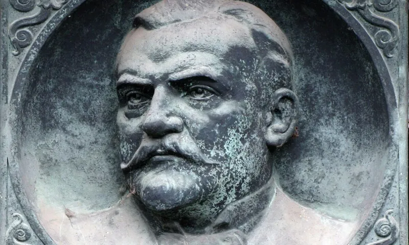 Ξέχασε να πλύνει τα χέρια του, έπιασε το ψωμί και έκανε μια πολύ γλυκιά ανακάλυψη