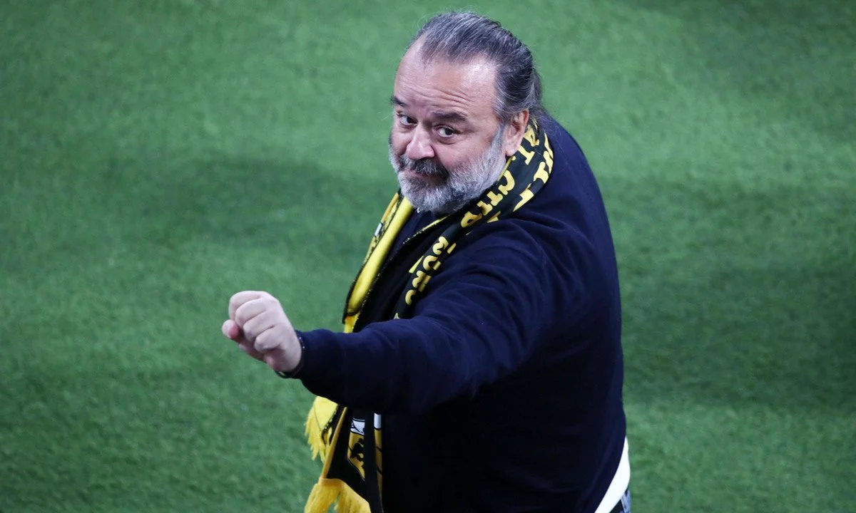 Διαιτησία: Η ατάκα Ηλιόπουλου σε Παπαπέτρου και τα παράπονα για την αποβολή του Ντέλι στο Αστέρσς Τρίπολης - ΑΕΚ.