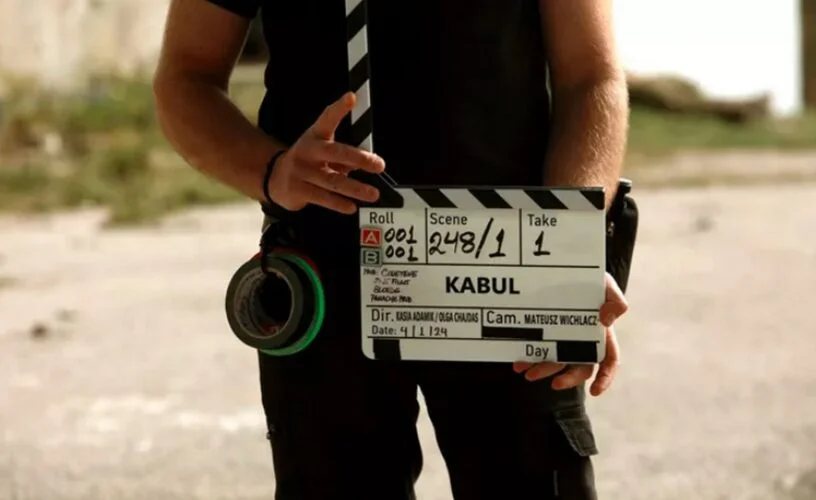 Μια φιλόδοξη διεθνή παραγωγή με τίτλο «Kabul» έχει στα σκαριά η COSMOTE TV η οποία υπόσχεται να μας εντυπωσιάσει. Η COSMOTE TV έχει ρόλο