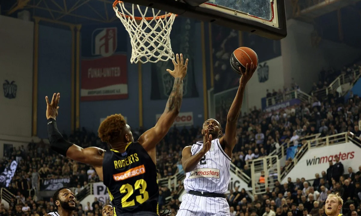 ΠΑΟΚ - Άρης 75-63: Ο ΠΑΟΚ πήρε το ντέρμπι με τον Άρη στην Πυλαία και κάλυψε και τη διαφορά των 6 πόντων με την οποία ηττήθηκε στον 1ο γύρο.