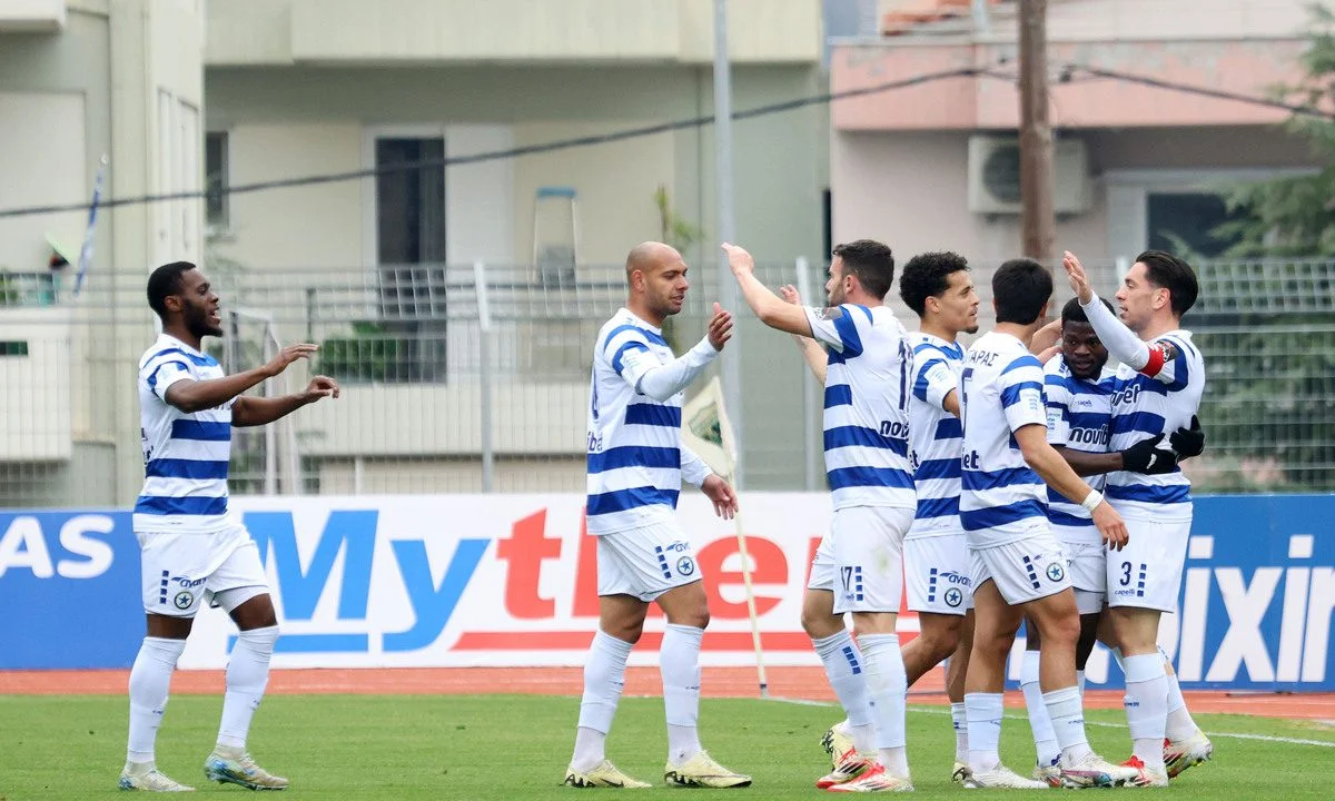 Λεβαδειακός - Ατρόμητος 1-2: Τρίτη νίκη φέτος και μάλιστα με το ίδιο σκορ για τους Περιστεριώτες κόντρα στους Βοιωτούς.