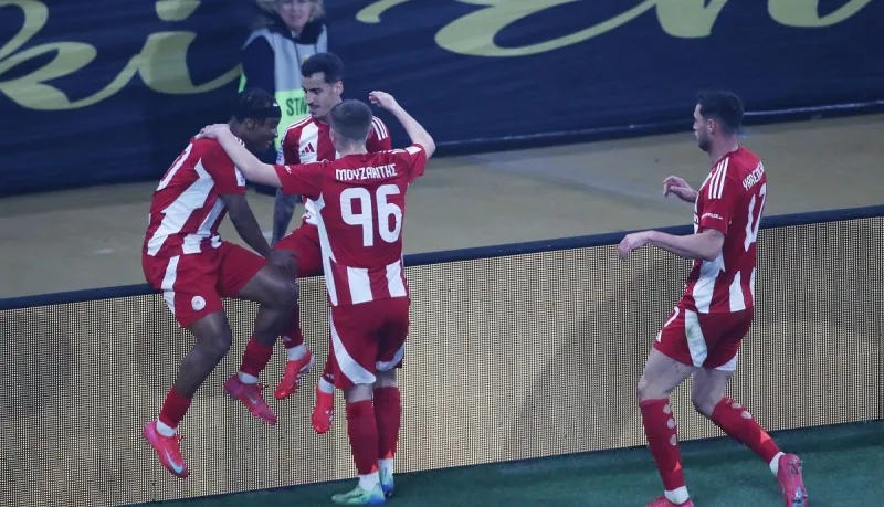 ΑΕΚ - Ολυμπιακός 0-1: Ο Ολυμπιακός κερδίζει με όλους τους τρόπους αυτήν την ΑΕΚ, ο Τσικίνιο στο 90' τον έκανε απόλυτο φαβορί για το πρωτάθλημα