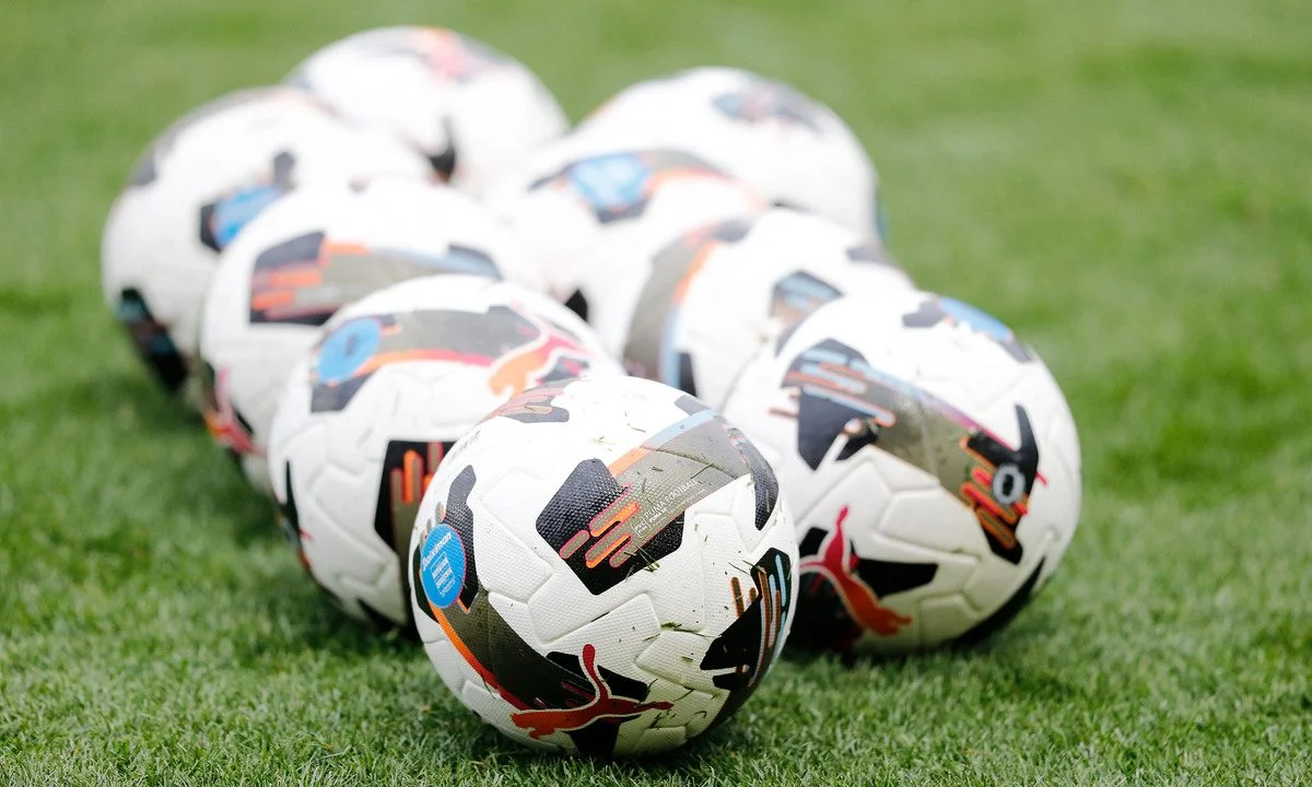 Χωρίς παιχνίδια η Super League τα δύο επόμενα Σαββατοκύριακα. Πήγε πίσω η και σέντρα των play out.