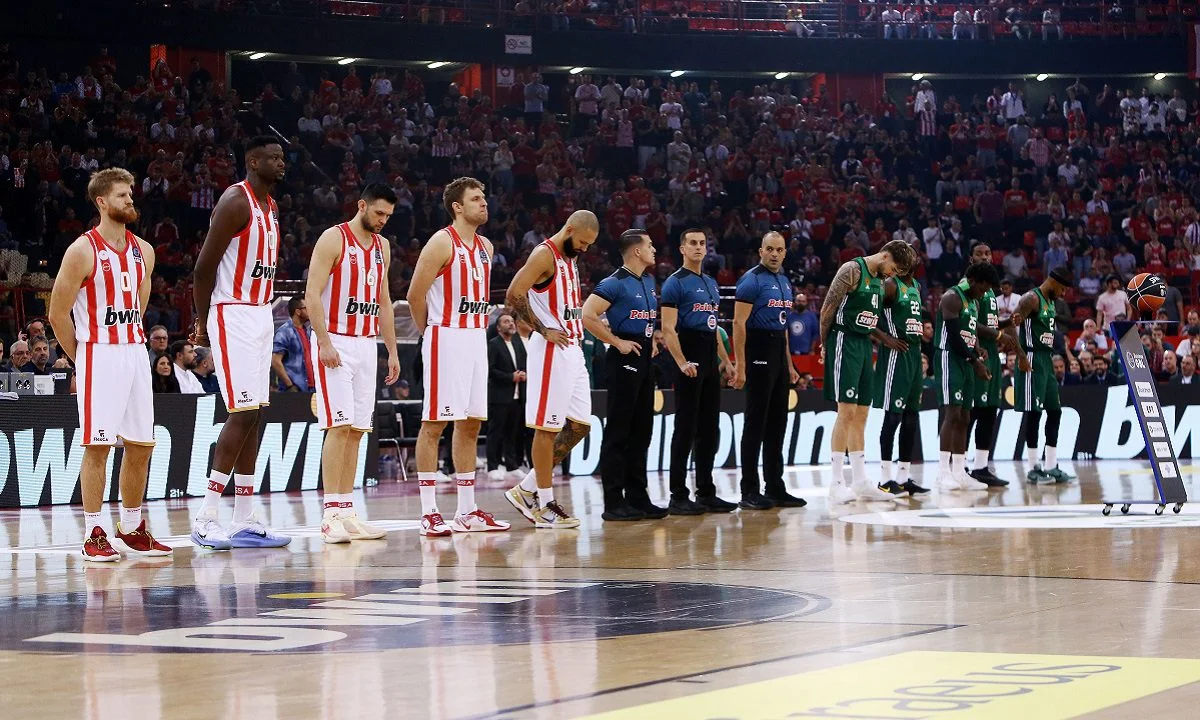 Ολυμπιακός και Παναθηναϊκός διασταυρώνουν τα ξίφη τους στο ΣΕΦ (21:15) στο μεγάλο ντέρμπι της 29ης αγωνιστικής της Euroleague.