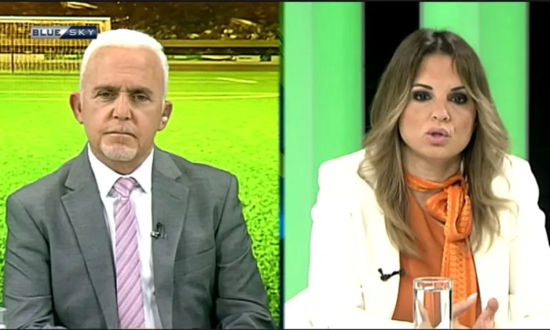 Κάτια Κοξένογλου στο «Παράθυρο στα Σπορ»: «Η πρόταση Μαρινάκη εξασφαλίζει 4ετη συμβόλαια - Δεν υπήρξε πρόταση από ΠΑΟ και ΑΕΚ»