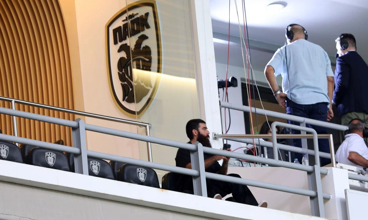 Στον ΠΑΟΚ δεν άφησαν αναπάντητα τα όσα είπαν οι βετεράνοι με αφορμή τη βράβευση Βιεϊρίνια.