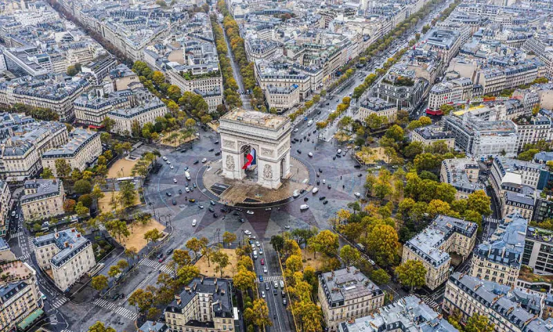 Γιατί το Champs-Élysées είναι Ηλύσια Πεδία, τι σχέση έχει με την ελληνική μυθολογία;