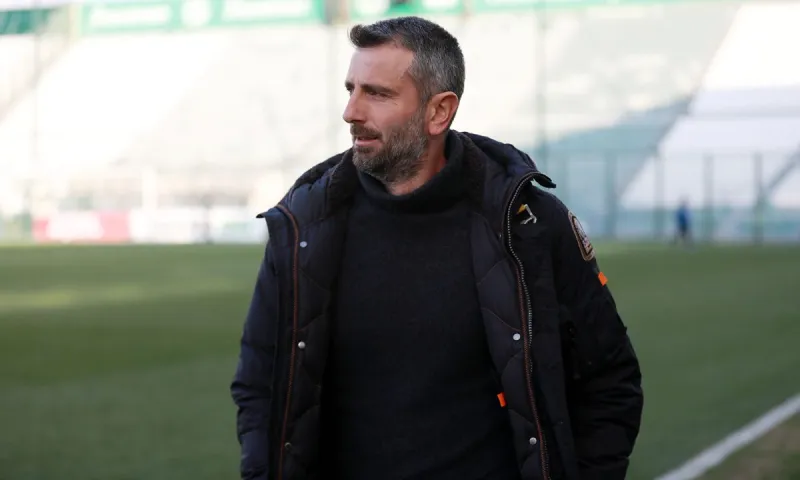 Super League νέα (20/3): Η πώληση στον ΟΦΗ και η προεδρική επιλογή στον Πανσερραϊκό - Το τεστ του Μαλεζά