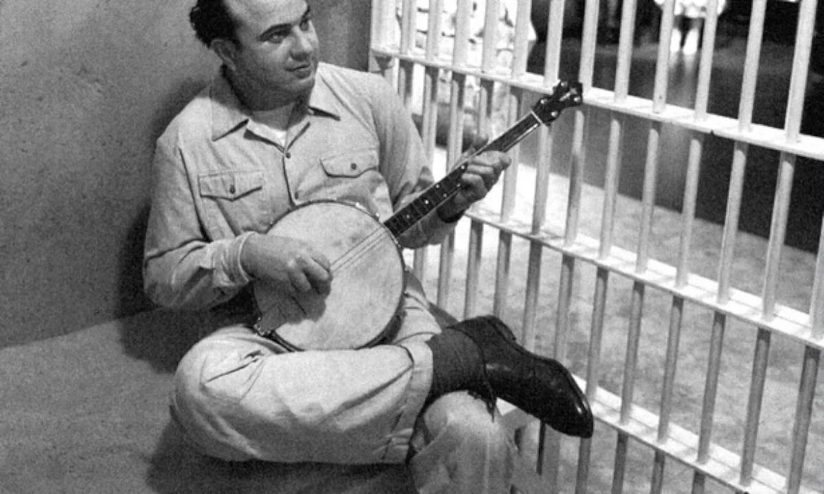 Αλ Καπόνε μπάντζο
