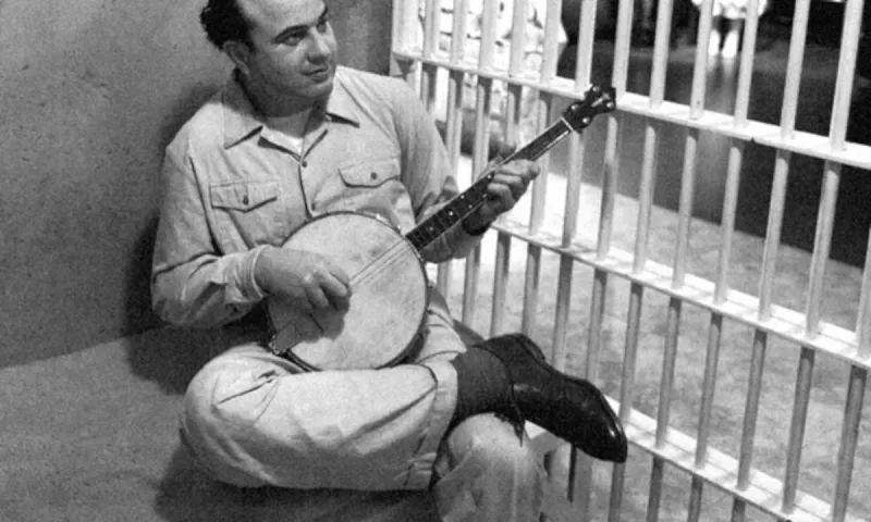 Έσπειρε τρόμο, σκότωσε αμέτρητους, τελείωσε με μπάντζο και νοημοσύνη 12χρονου