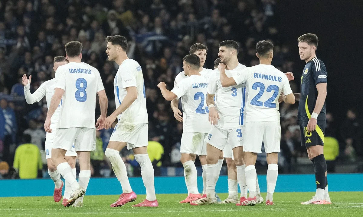 H Εθνική Ελλάδας προβιβάστηκε στη League A του Nations League. Οι 14 σίγουροι αντίπαλοι της γαλανόλευκης».