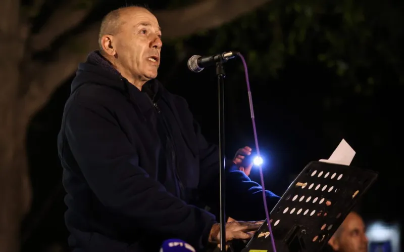 Τέμπη: Συγκλονιστικός Κοκοτσάκης, αποκάλυψε τα τελευταία λόγια των θυμάτων - «Μην κουνιέσαι σε παρακαλώ…» - «Μάρθη σε αγαπώ…»