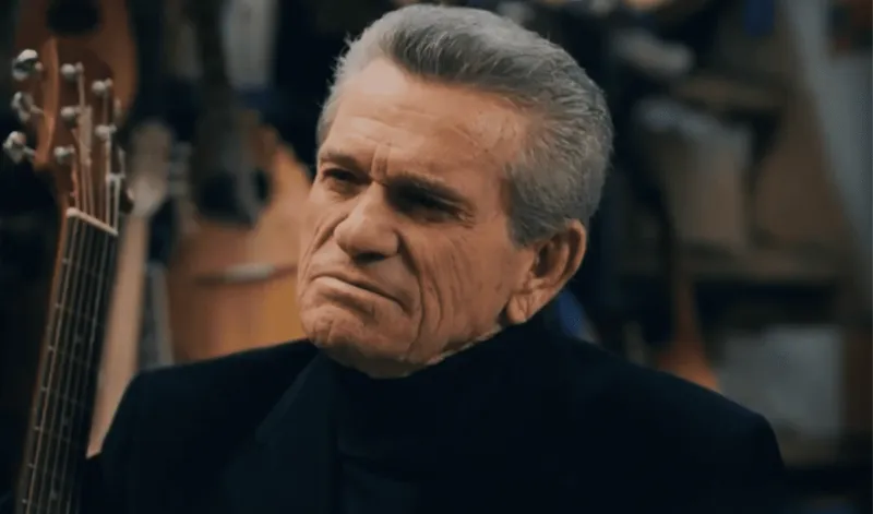 Ένας τραγουδιστής, Επανάσταση!