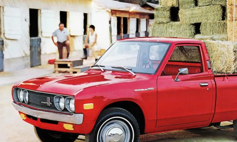 Έσβησαν το όνομα Datsun από τον χάρτη για να ακουστεί το Nissan όσο δυνατά ακούγεται το Toyota