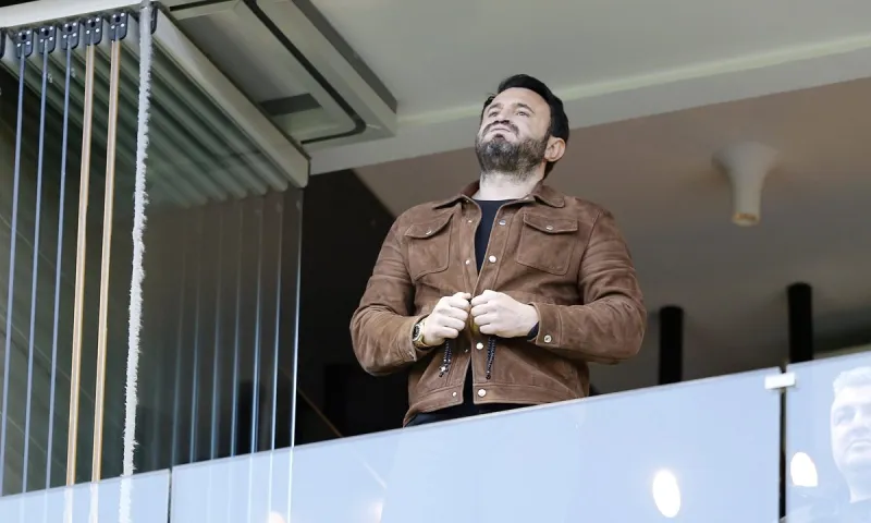 Ο Καρυπίδης ετοιμάζει κόλπο γκρόσο...