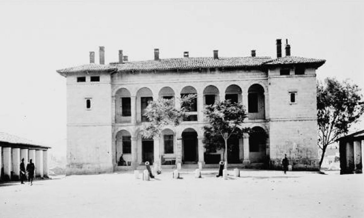 Η βίλα «Ιλίσσια» επί της Λεωφόρου Βασιλίσσης Σοφίας στην Αθήνα