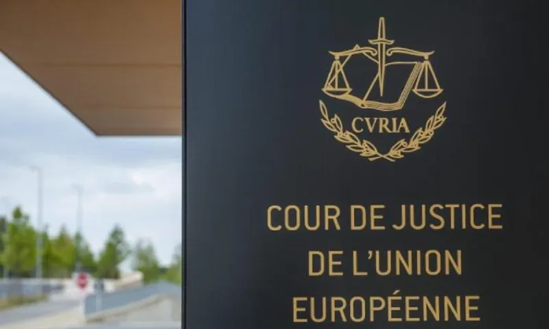 O Γενικός Εισαγγελέας του ΔΕΕ αμφισβητεί την αρμοδιότητα των κρατών μελών στα ζητήματα του γάμου