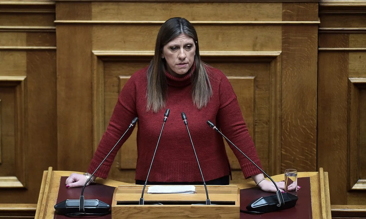 Ζωή Κωνσταντοπούλου: Όταν ήταν μικρή με γυαλιά και δεν ήθελε τους πολιτικούς