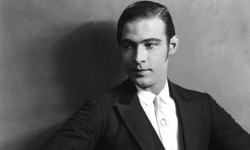Ο πιο όμορφος άντρας του κόσμου πέθαινε και δεν του το είπαν ποτέ. Ήταν αστέρι του σινεμά και πίστευε ότι θα γίνει καλά