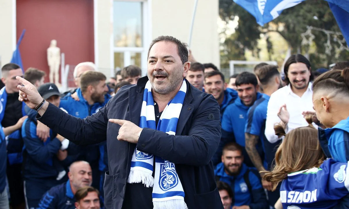 Η Κηφισιά κόντρα σε... πολλούς επιστρέφει στην Super League. Οι σκέψεις για το γήπεδο που θα φιλοξενήσει τα εντός έδρας παιχνίδια της.