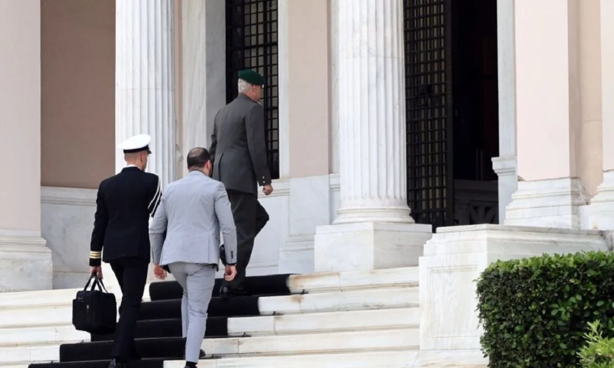 ΚΥΣΕΑ: Ποιο είναι το πυραυλικό πυροβολικό εμβέλειας 300 χλμ. σε νησιά και Έβρο;