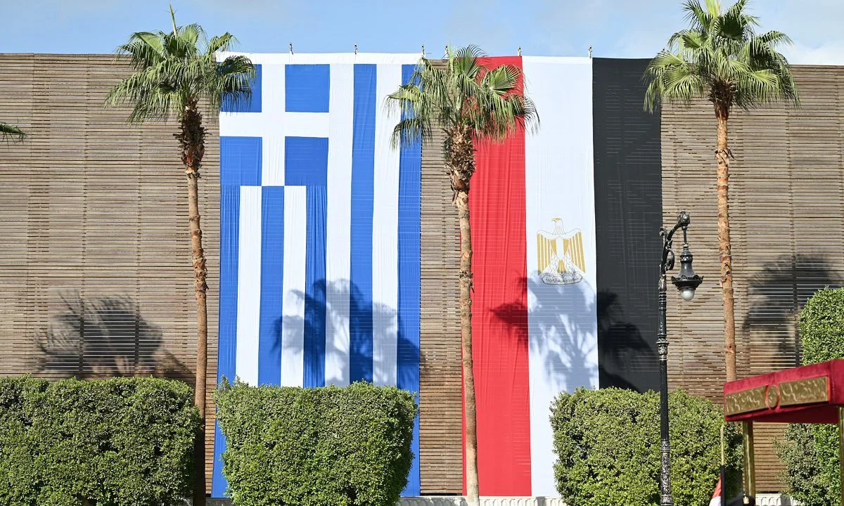 Αυτή είναι η φελούκα
