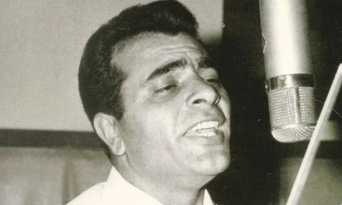 Σαν σήμερα έφυγε ο σκηνοθέτης του… Καζαντζίδη