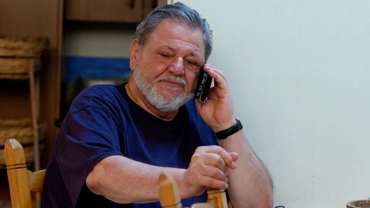 Η γη της ελιάς επόμενα επεισόδια: Οι εξελίξεις στη σχέση της Ιουλίας και του Στάθη παίρνουν τραγική τροπή.