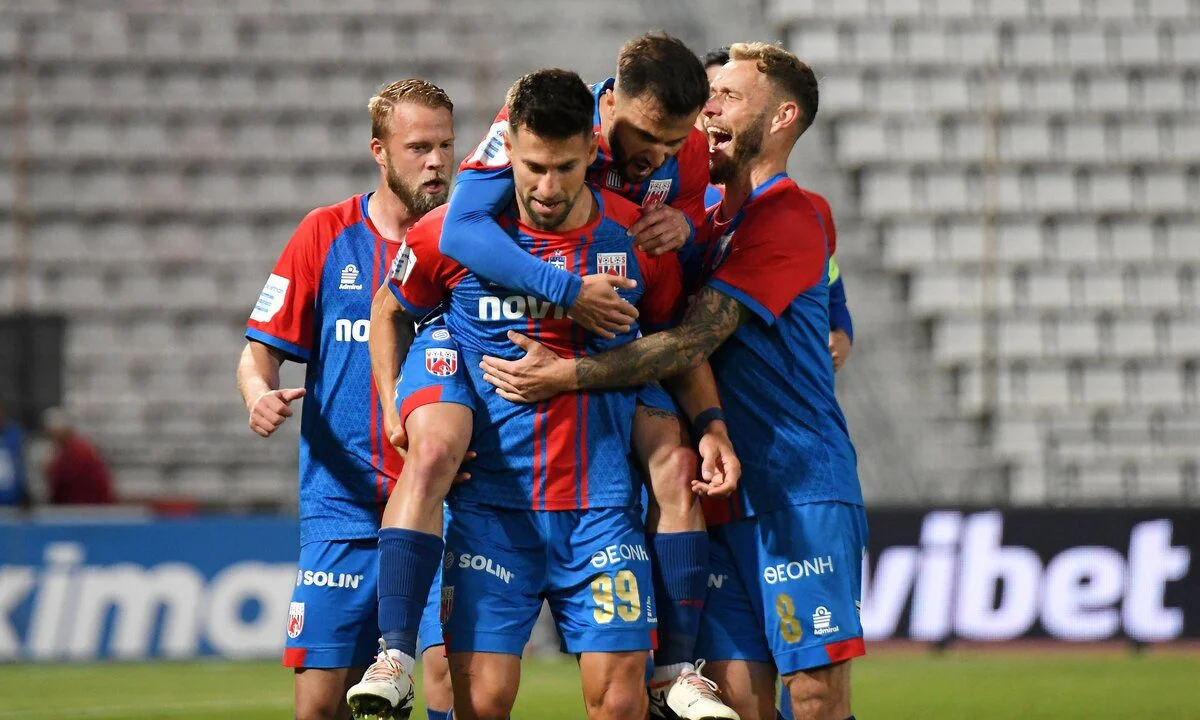 Βόλος - Πανσερραϊκός 3-0: Τρίτη σερί νίκη ο αήττητος Βόλος στα play out και σταθερά στο +5 από την Καλλιθέα. Δεν έχει ξεμπερδέψει ακόμα με την παραμονή ο Πανσερραϊκός!