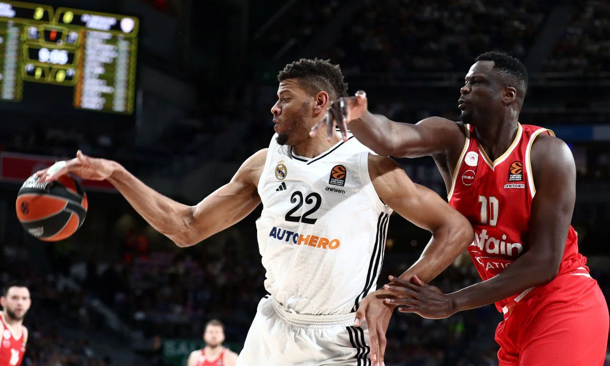 Ρεάλ Μαδρίτης - Ολυμπιακός πράξη 4η για τα play off της Euroleague και υπάρχει η δυνατότητα για δείτε το ματς σε Live Streaming