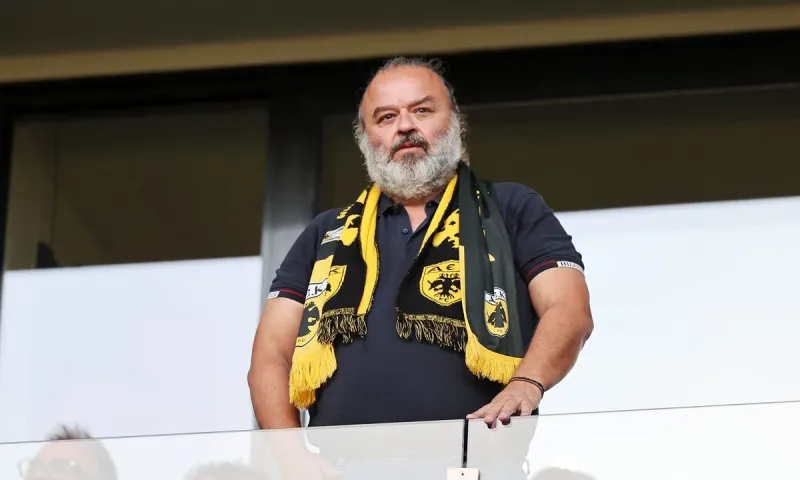«Επίθεση» Αλμέιδα σε Ηλιόπουλο