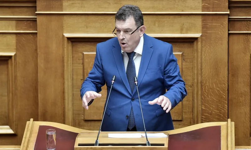 Ανεβαίνουν ξανά τα βλάσφημα έργα στην Εθνική Πινακοθήκη; - Μόλις... διέγραψε η ΝΙΚΗ τον Παπαδόπουλο που τα κατέβασε