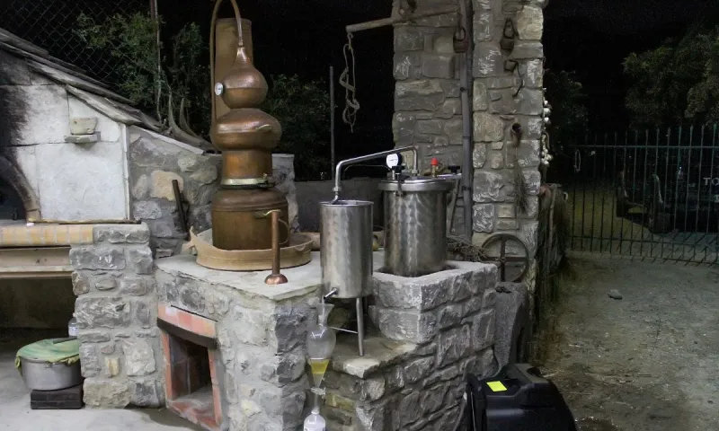 Το ρακί δεν υπάρχει μόνο στην Ελλάδα αλλά σε συνολικά 10 χώρες