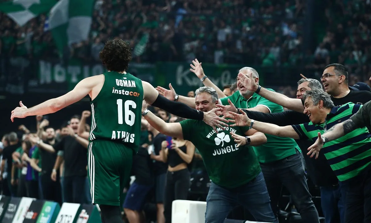 Ο Παναθηναϊκός αν και είχε τον έλεγχο σε όλο το ματς, αγχώθηκε αλλά έκανε το 3-2 κόντρα στην Εφές και πάει Άμπου Ντάμπι
