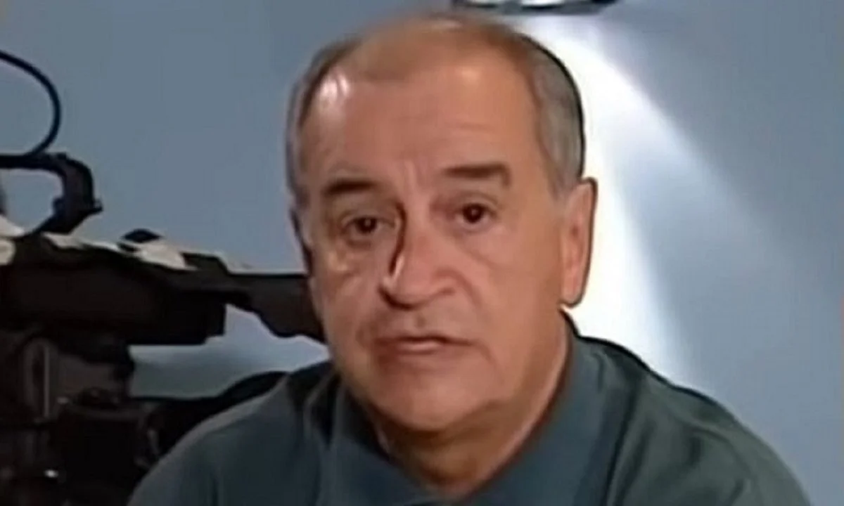 Κώστας Λυχναράς: Πέθανε ο σκηνοθέτης των Κωνσταντίνου και Ελένης και Καφέ της Χαράς. Την είδηση έκανε γνωστή η Εταιρεία Ελλήνων Σκηνοθετών.