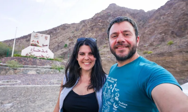 Happy Traveller : Για ποιο λόγο ο Ευτύχης Μπλέτσας και η Ηλέκτρα δεν δείχνουν τα παιδιά στην εκπομπή του ΣΚΑΪ