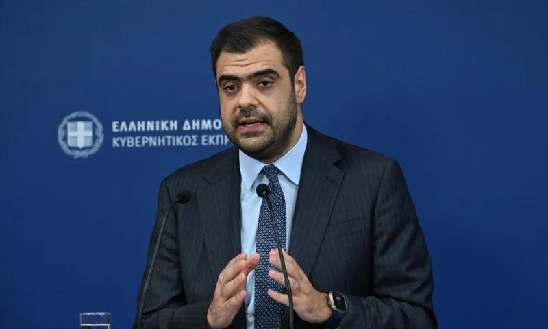 Ξεκάθαρος ο Μαρινάκης – Με κόσμο στις εξέδρες οι τελικοί αν γίνουν!