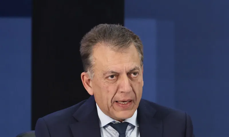 Αλλάζουν τα δεδομένα - Βρούτσης: «Δεν απαιτείται κοινή παρουσία Γιαννακόπουλου–Αγγελόπουλων»