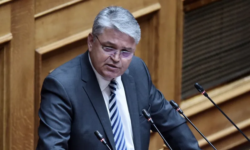 Εκθέτουν το Νατσιό όσοι του λένε να υποστηρίζει ψέματα στον αέρα - Με ένα κλικ μπορούσε να μάθει την αλήθεια
