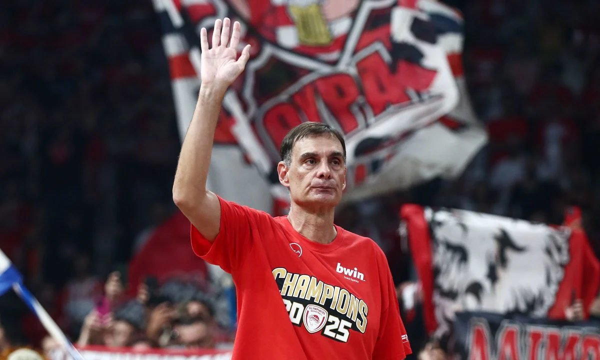 Ο Γιώργος Μπαρτζώκας είπε πως είχε σκεφτεί να φύγει από τον Ολυμπιακό