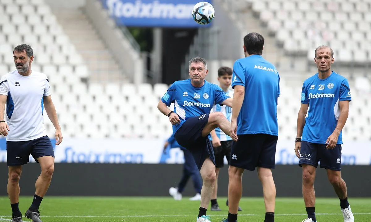 Αυτός είναι πρώτος σε συμμετοχές στην Εθνική Ελλάδας