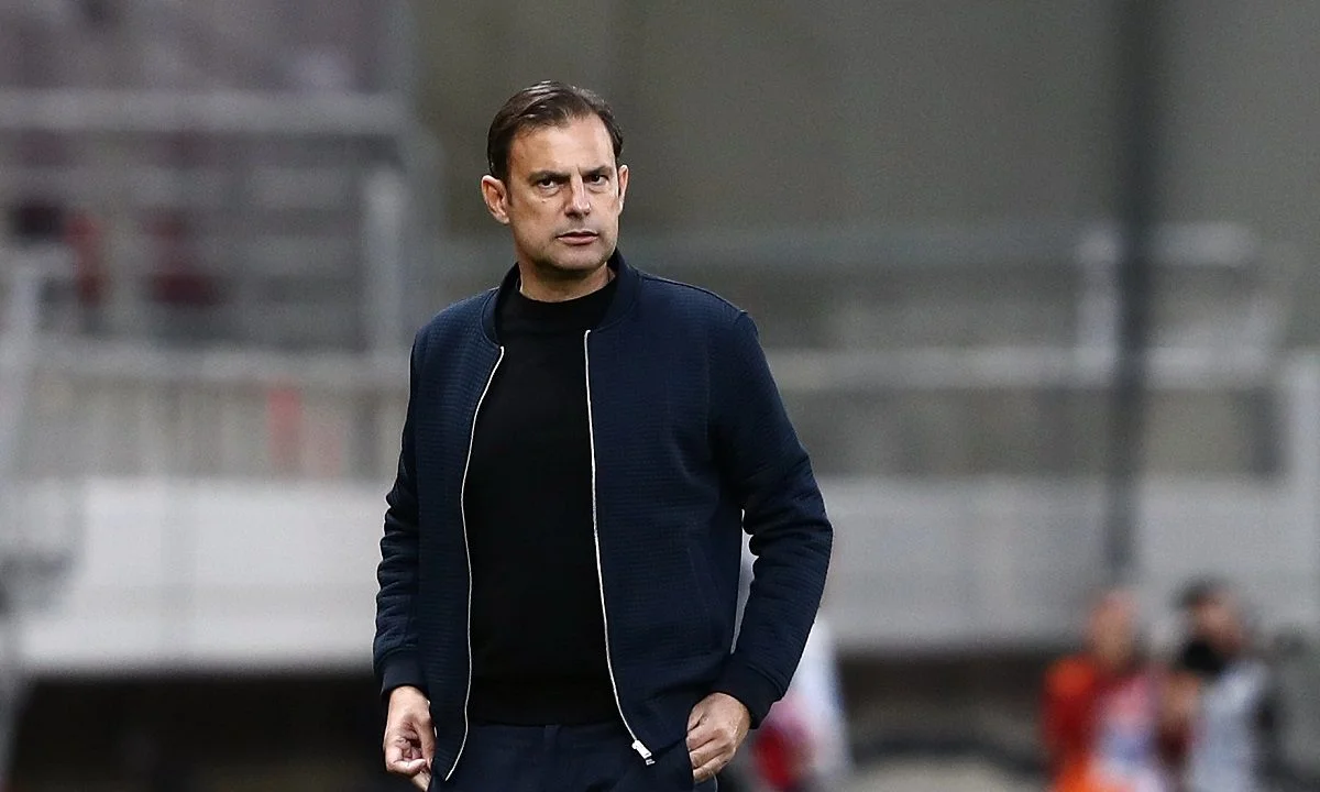 Ποιος θα κάτσει στον πάγκο της Ρίο Άβε; Ο ρόλος Μεντιλίμπαρ