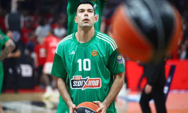 Γι’ αυτό δεν χωράει η Εθνική Ελλάδας στα σχέδια του Κώστα Σλούκα…