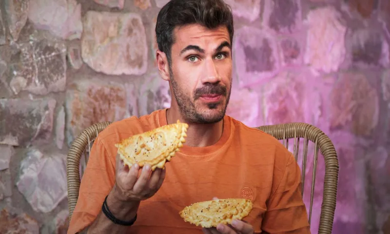 Τηλεθέαση: Άνετη πρωτιά για το «Akis Food Tour» - Χαμηλά και πάλι το Big Brother!