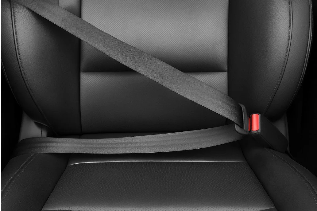Η Volvo εφηύρε τη ζώνη ασφαλείας 3 σημείων, αλλά αντί να την εκμεταλλευτεί εμπορικά, την έκανε δωρεάν. Προτεραιότητά της ήταν να σωθούν ζωές